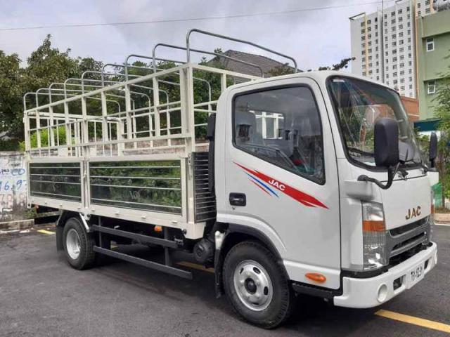 10 Kinh Nghiệm Lái Xe Tải Hạng Nặng Quý Báu Cho Các Tài Mới